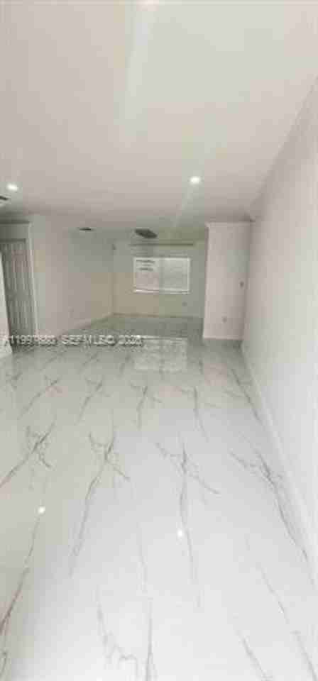 11243 Sw 245th St - Photo 3 of 22