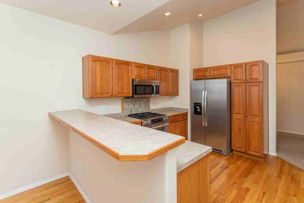 5644 Sonnet Hts - Photo 7 of 23