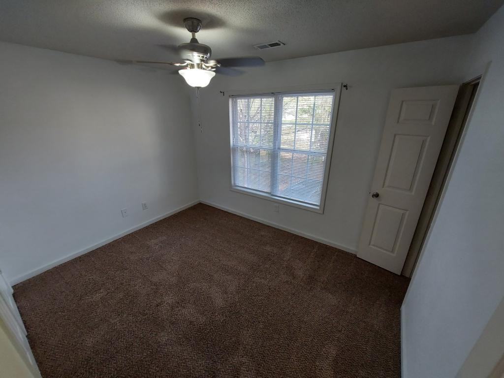 1602 Humble St - Photo 6 of 9