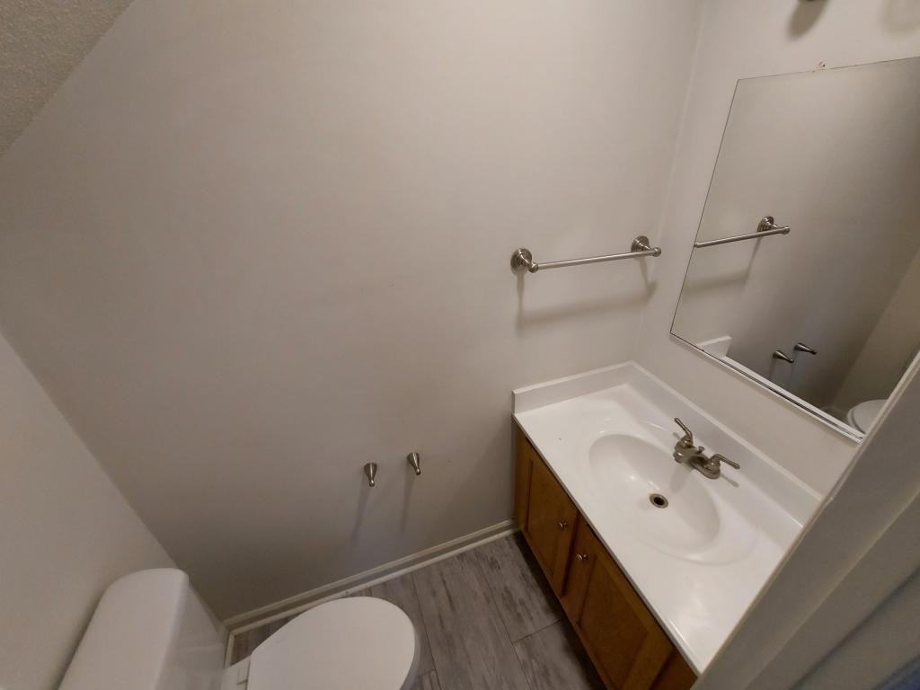 1602 Humble St - Photo 7 of 9