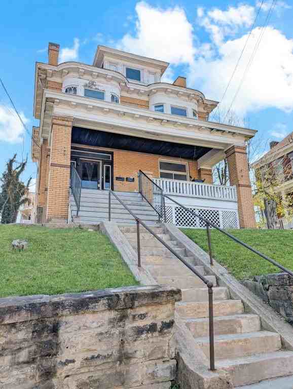 12 Carrick Ave - Photo 5 of 6