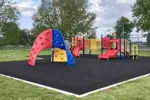 1624C 42nd St - Photo 2 of 2