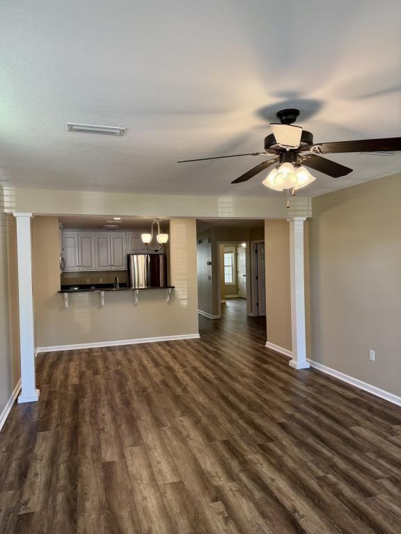 118 Jasmine Cir - Photo 3 of 14