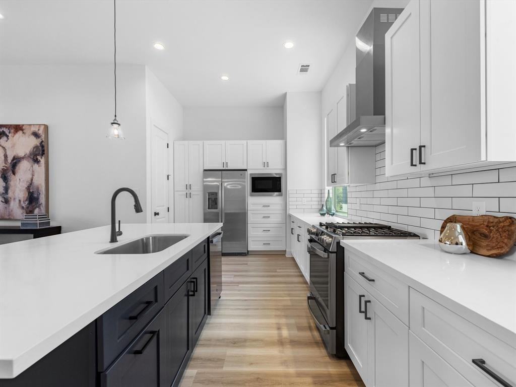 5904 Val Verde St - Photo 2 of 29