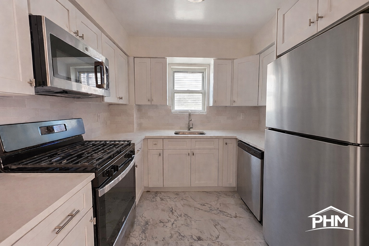 673 Ashford St #2 - Photo 2 of 9