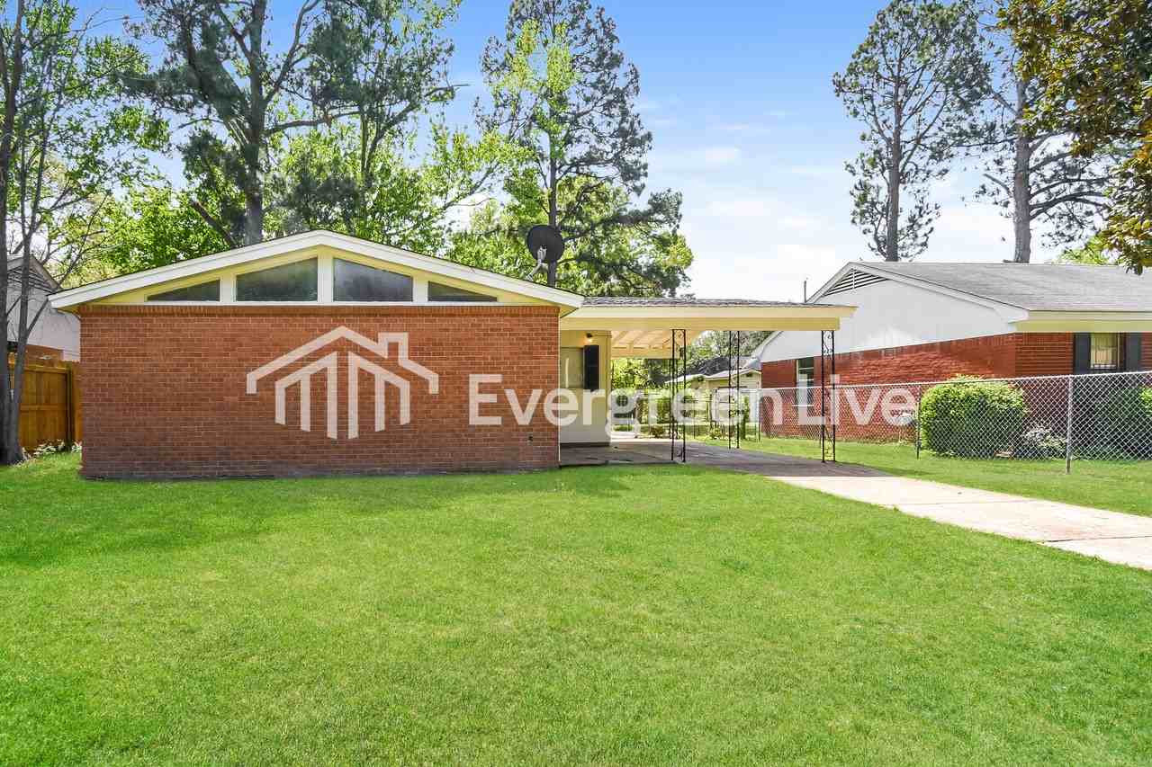 4187 Arrowhead Rd - Photo 2 of 15