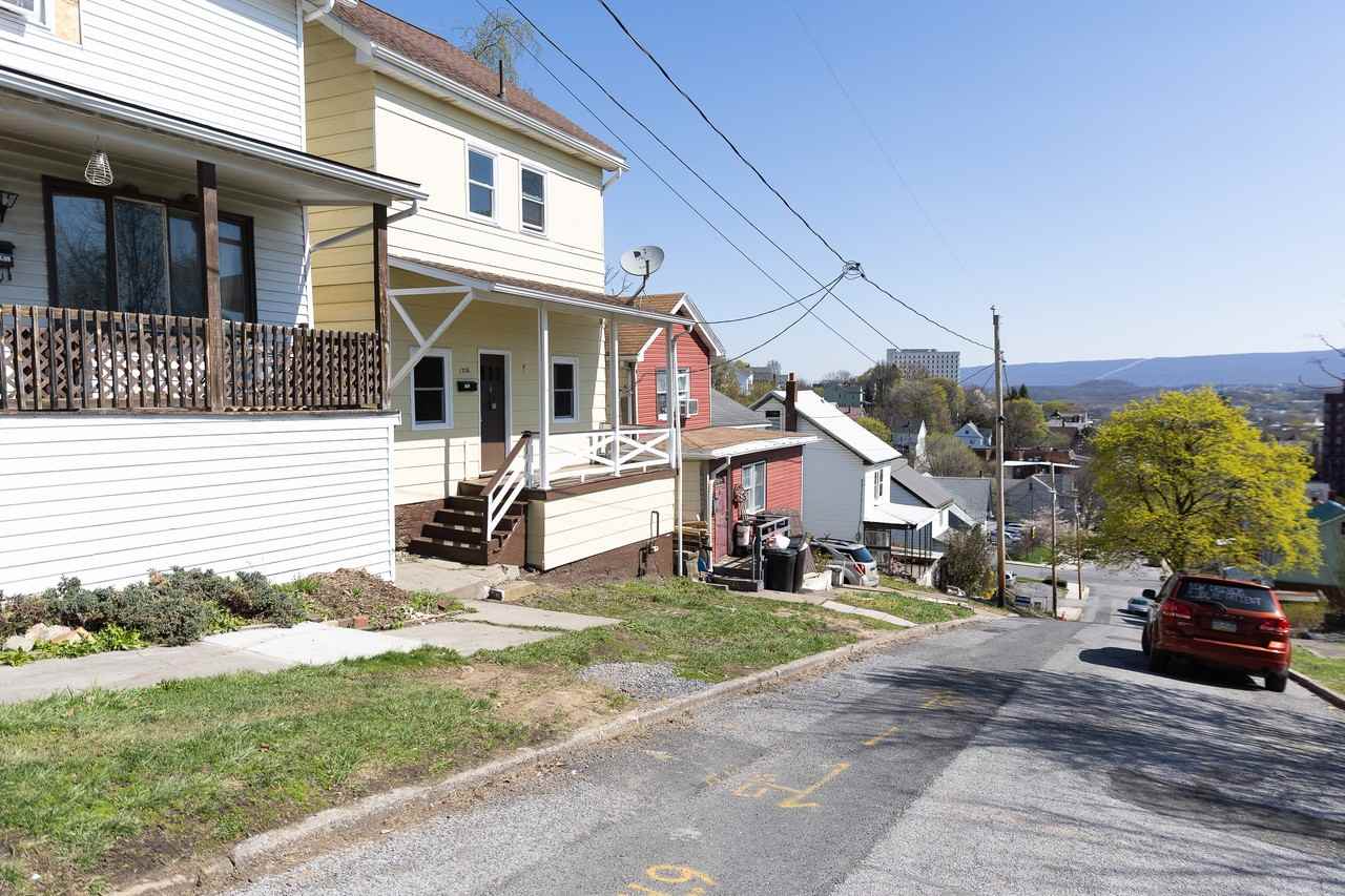 1326 14th Ave - Photo 3 of 30