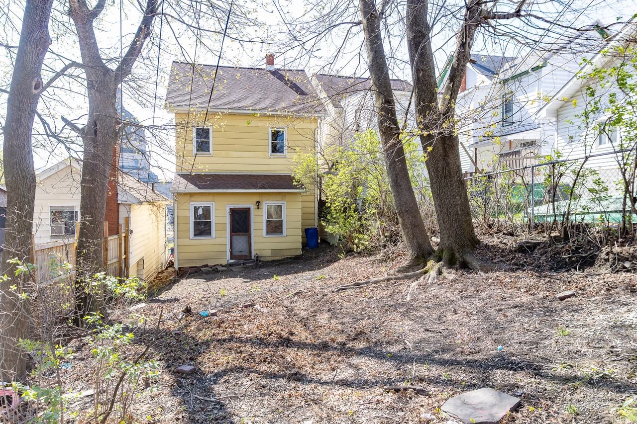 1326 14th Ave - Photo 5 of 30