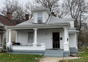 featured image of 2728 W Madison St