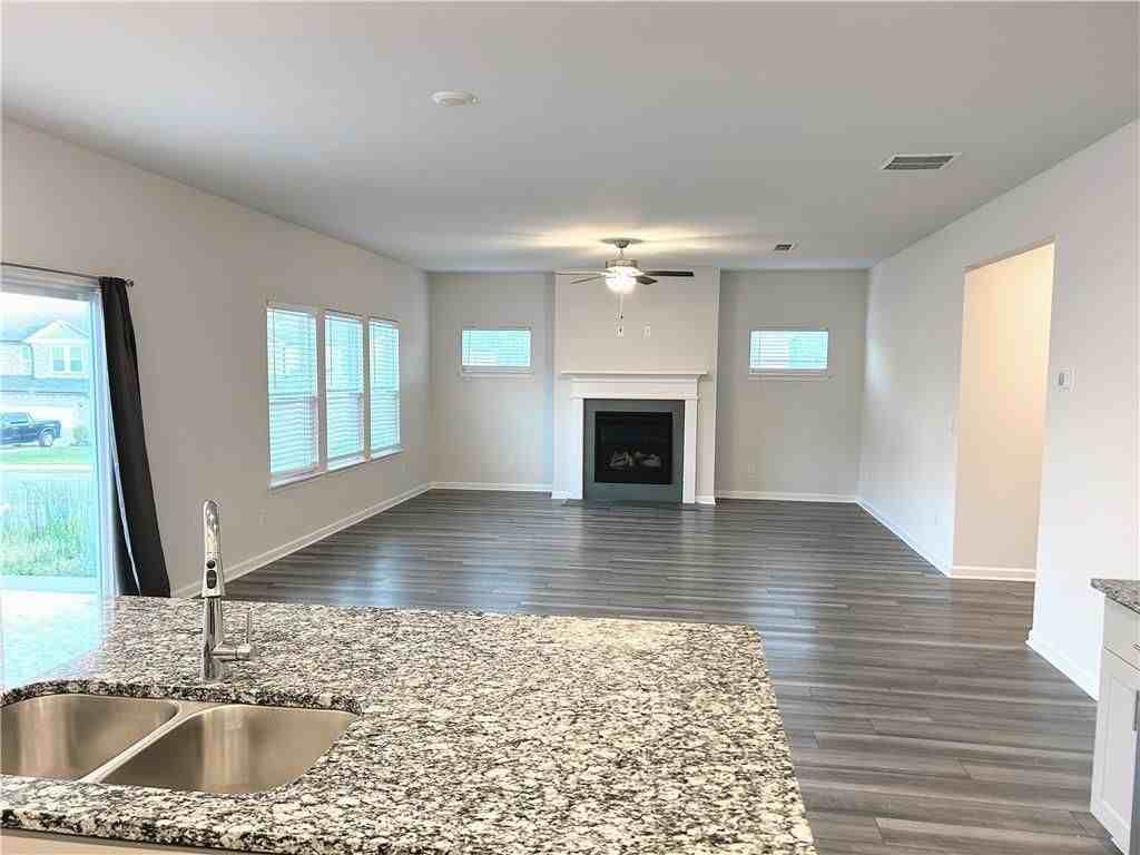 6901 Durham Ln - Photo 5 of 29