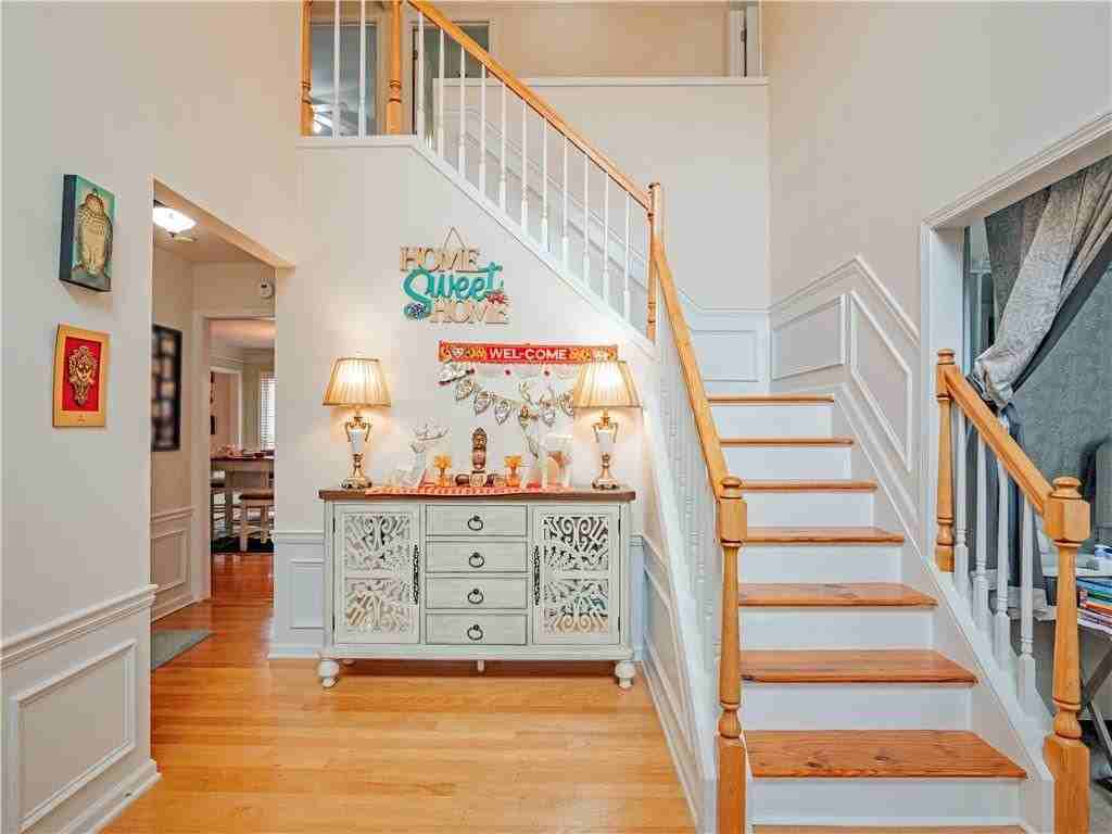 10910 Chatburn Way - Photo 2 of 25