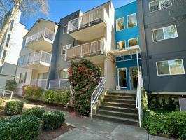 featured image of 9512 Interlake Ave N