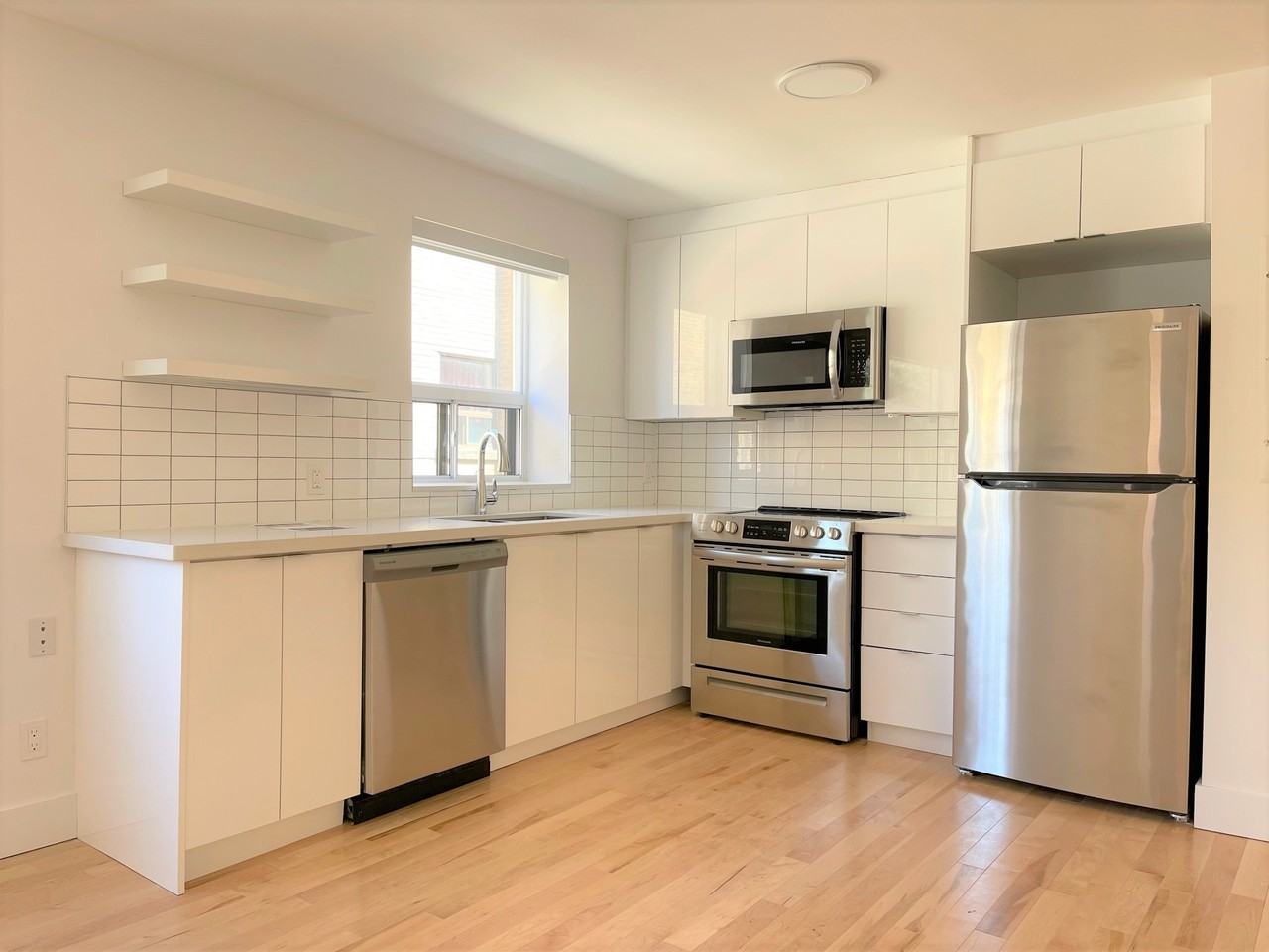 2901 St Clair Avenue East - Photo 2 of 11