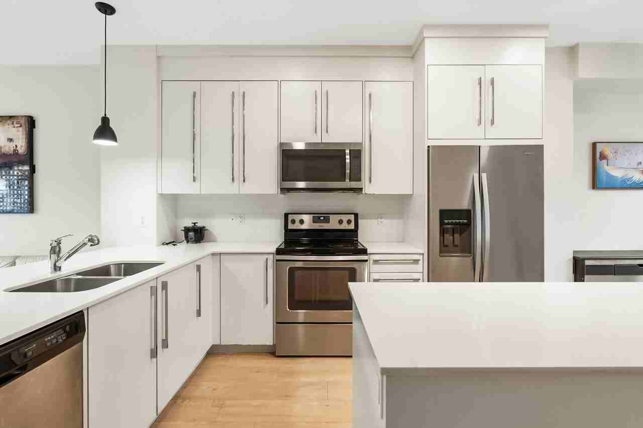 1222 Cornerstone Street Northeast - Photo 4 of 18