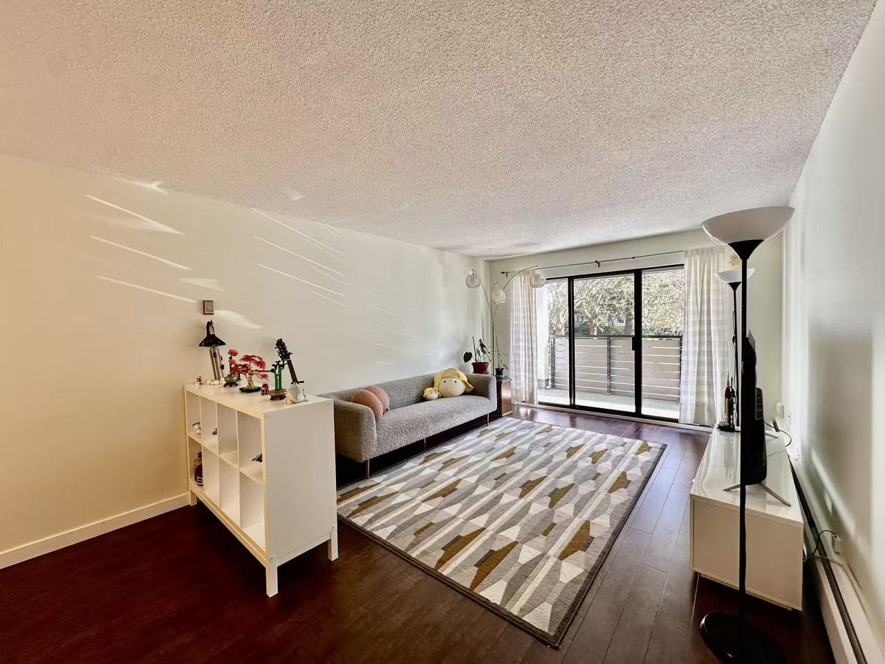 8600 Number 1 Road #105 - Photo 2 of 16