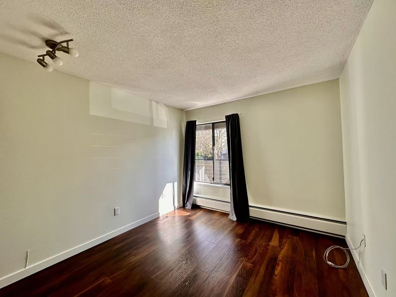 8600 Number 1 Road #105 - Photo 5 of 16