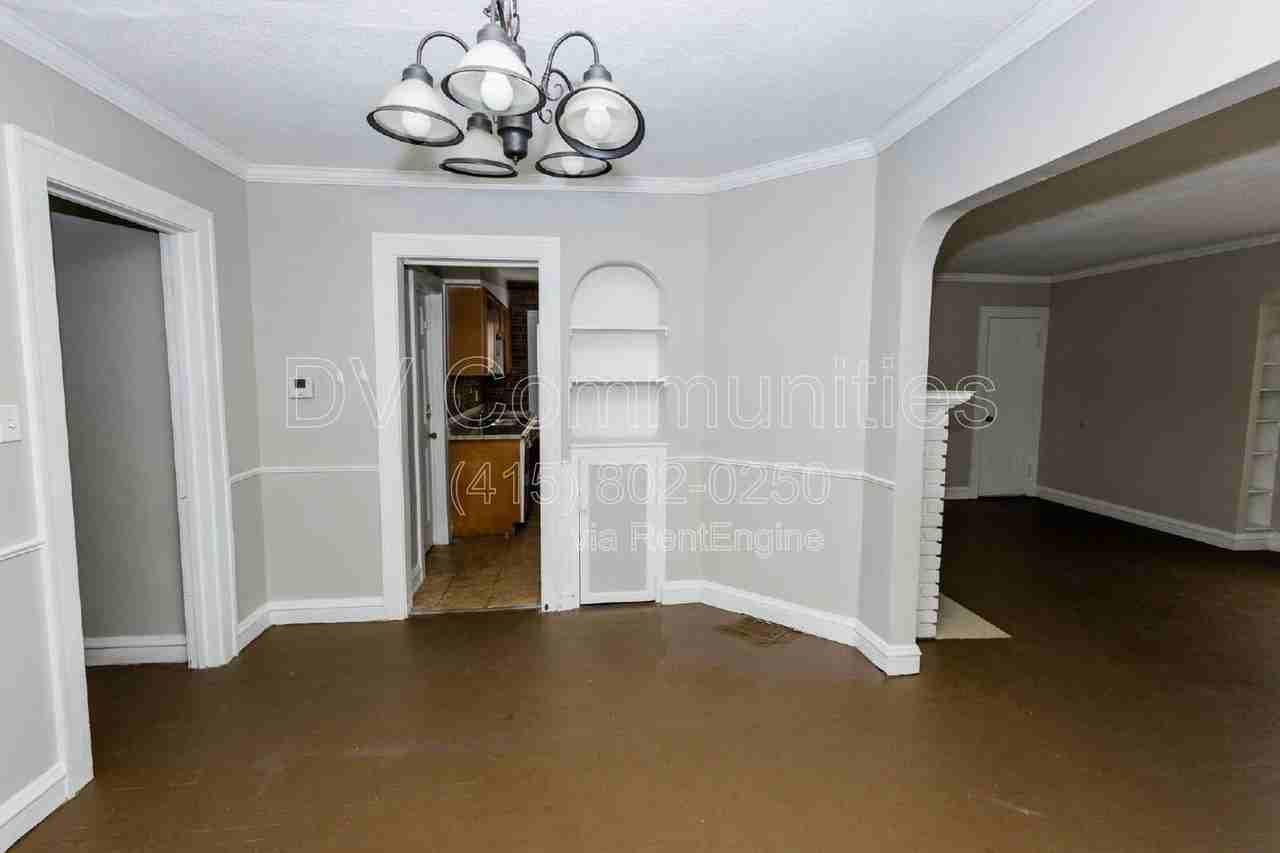 3579 Riedham Rd #UP - Photo 3 of 22