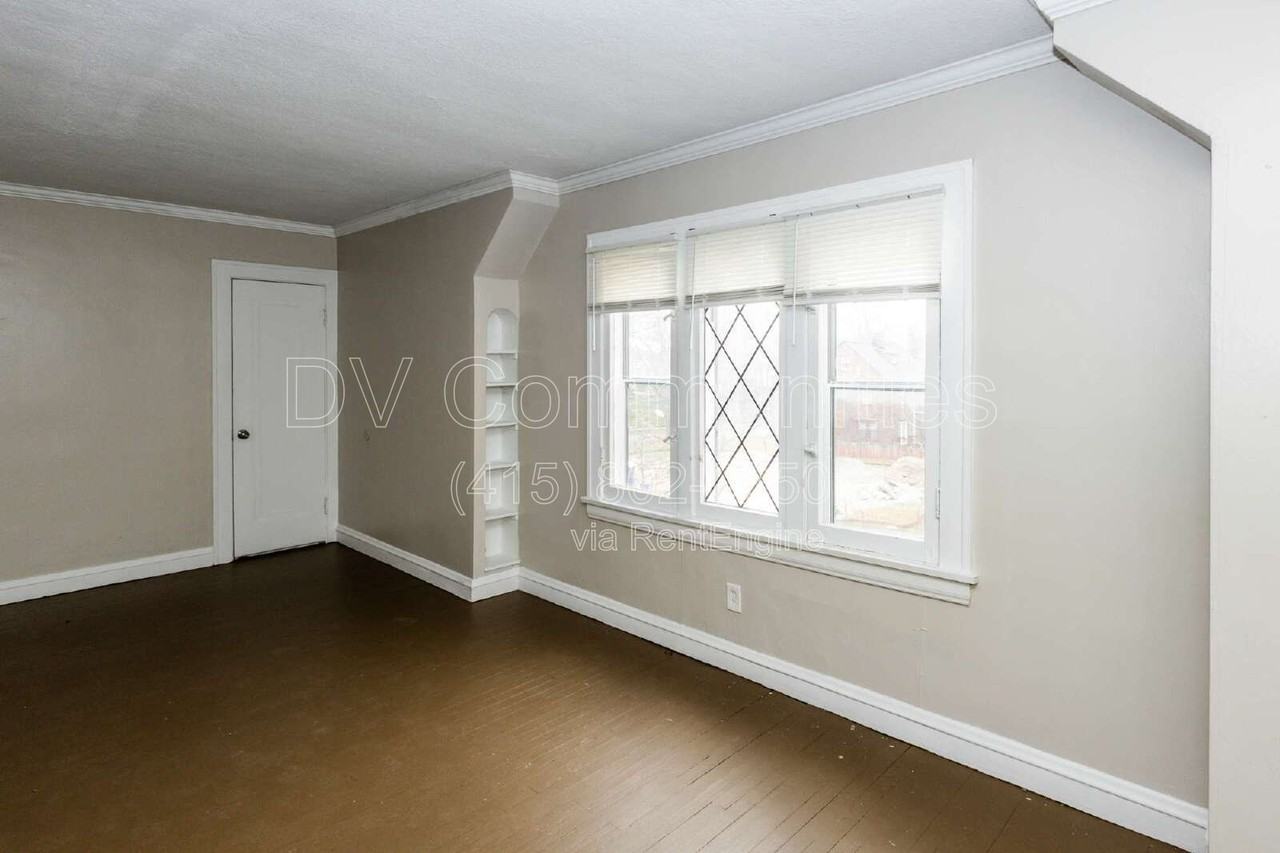 3579 Riedham Rd #UP - Photo 6 of 22