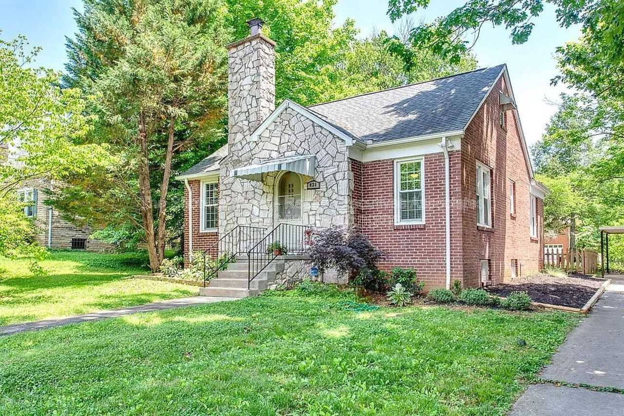 438 Mcnabb Ave - Photo 2 of 19