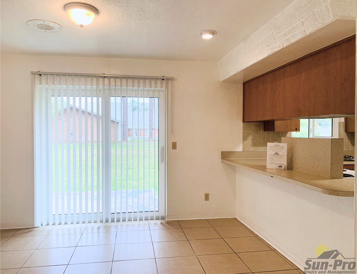 1505 Edgewater Rd - Photo 7 of 13