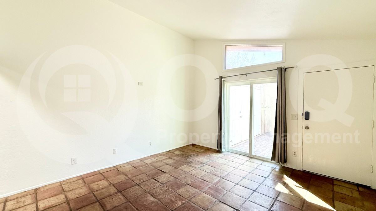 633 N May #31 - Photo 5 of 16