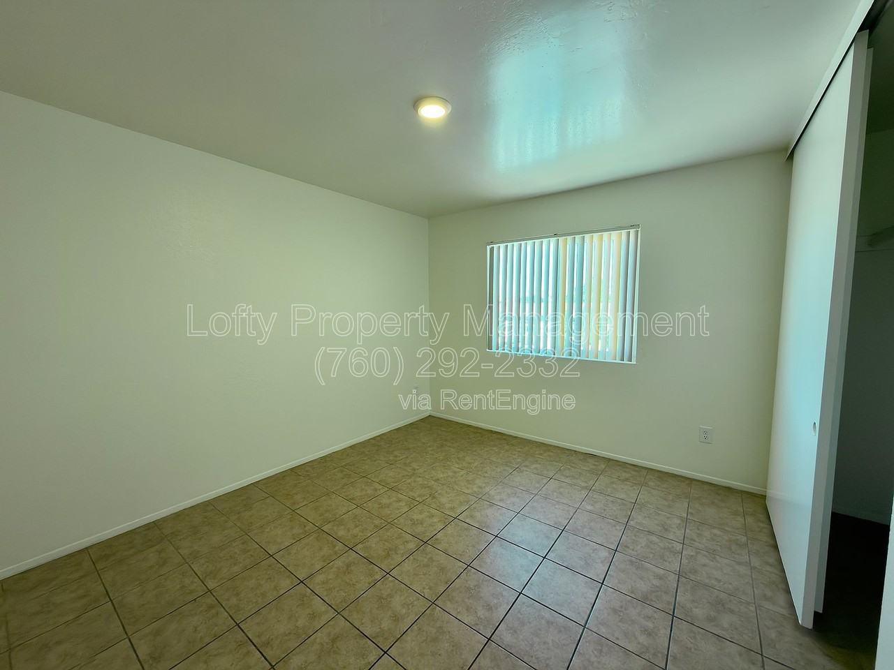 5260 Rex Ave #5 - Photo 7 of 13