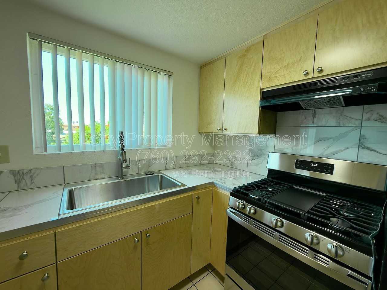 5260 Rex Ave #5 - Photo 2 of 13