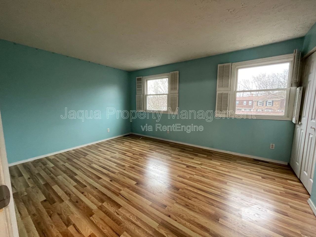 2591 Stratford Dr - Photo 5 of 17