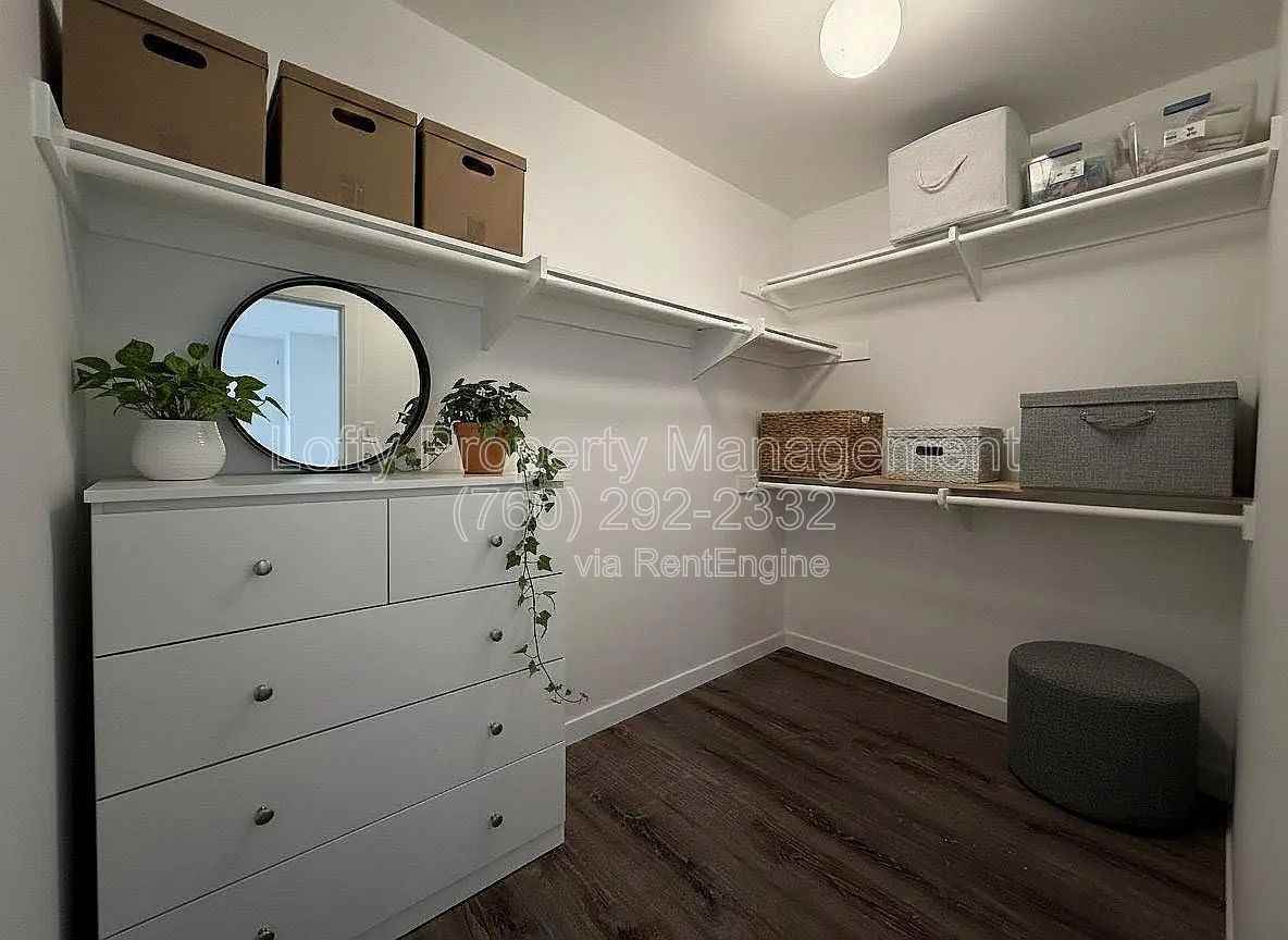 345 N Melrose Dr #F - Photo 7 of 9