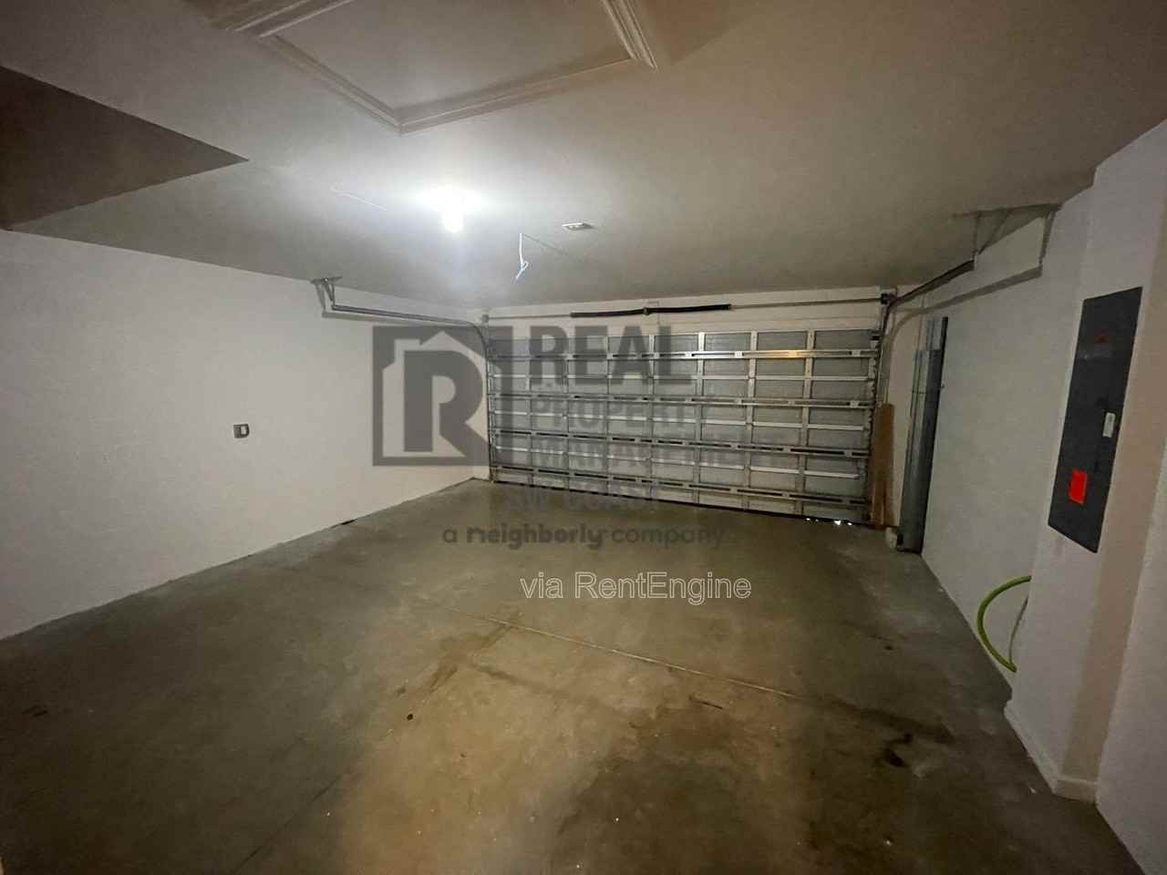 443 Shadow Lakes Dr - Photo 5 of 20