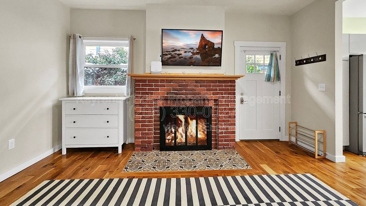 1318 N 11th St #1318N11th - Photo 5 of 13