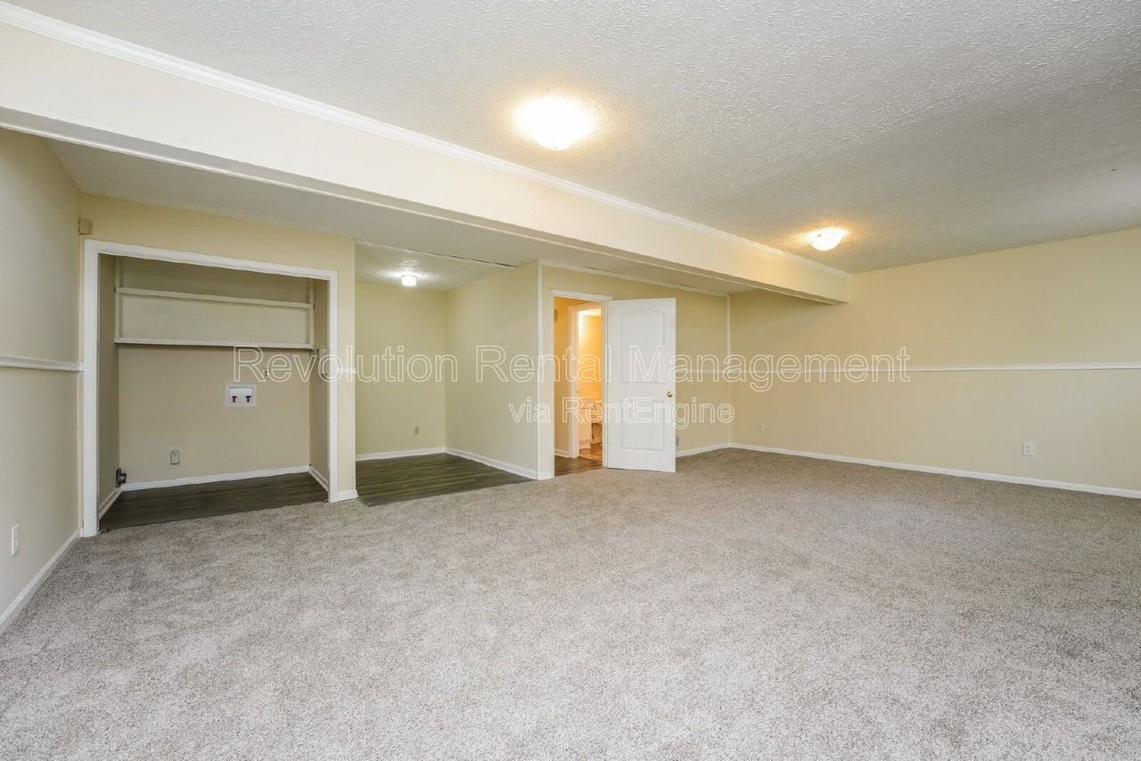 440 Ohern Ct - Photo 6 of 18