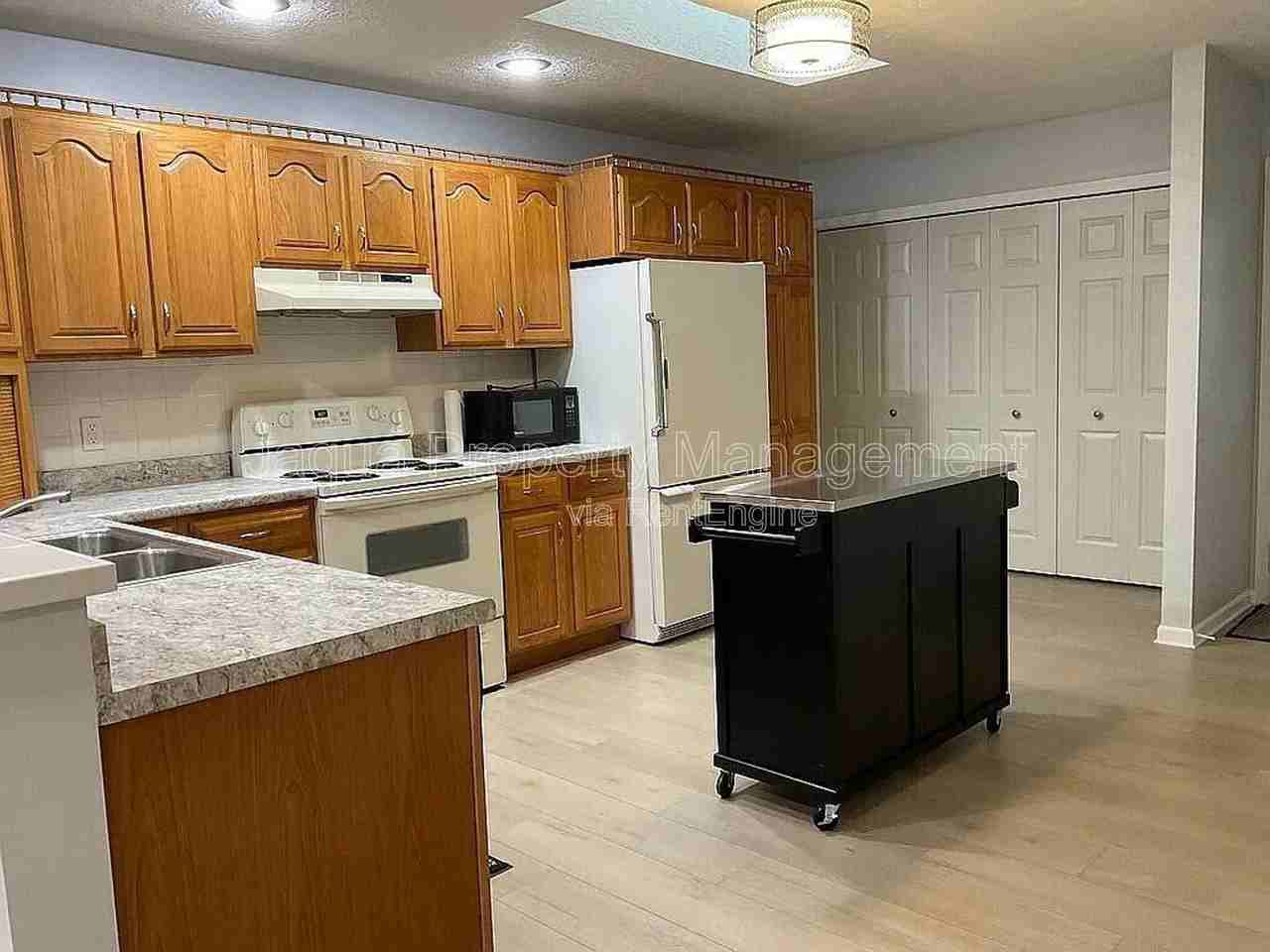 239 Lovell #237 - Photo 4 of 21