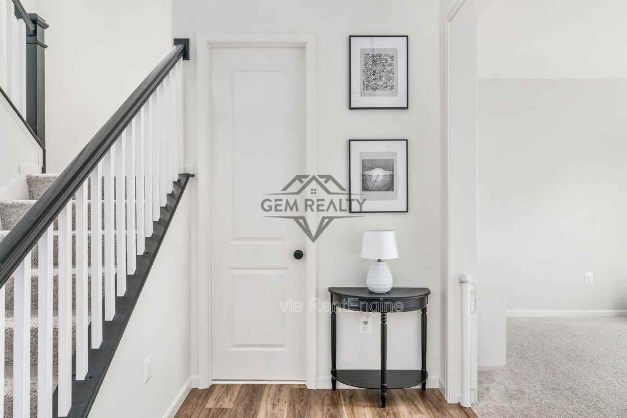 7812 Bexley Ln - Photo 7 of 50