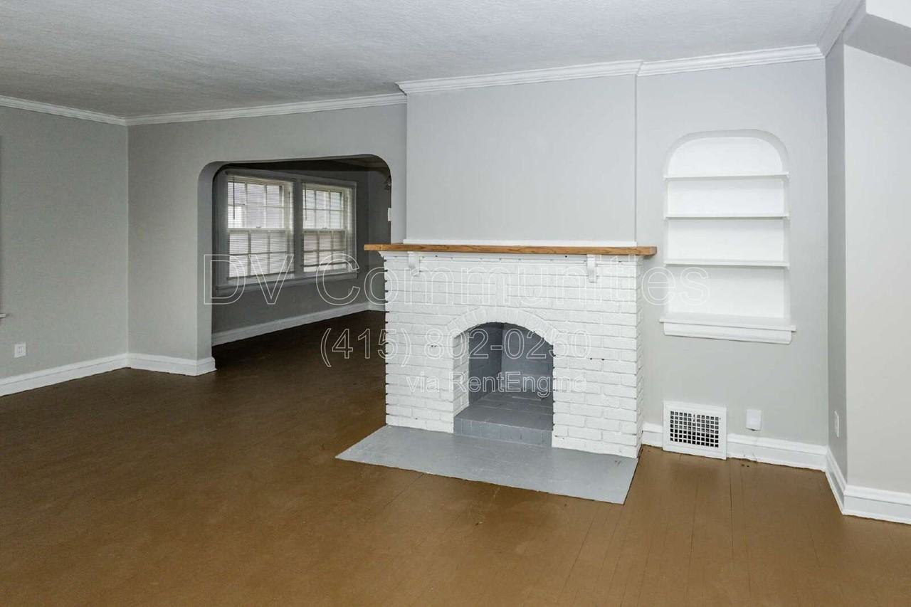 3579 Riedham Rd #DOWN - Photo 3 of 15