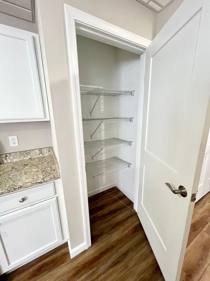 111 Church St #6 - Photo 6 of 24