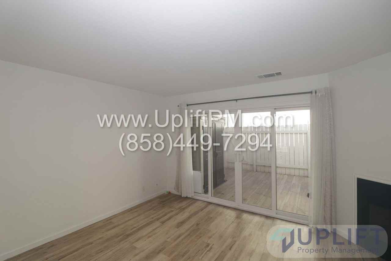 9304 E Heaney Cir - Photo 4 of 25