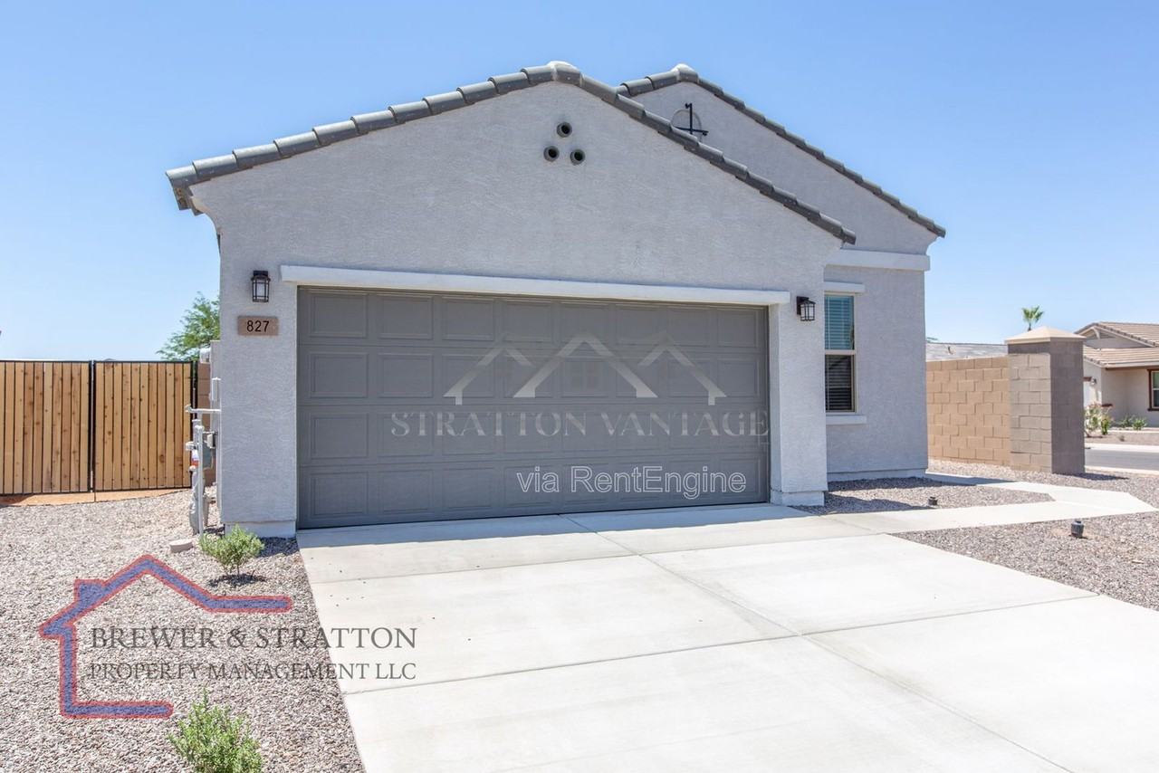 827 W Nova Pl - Photo 4 of 33