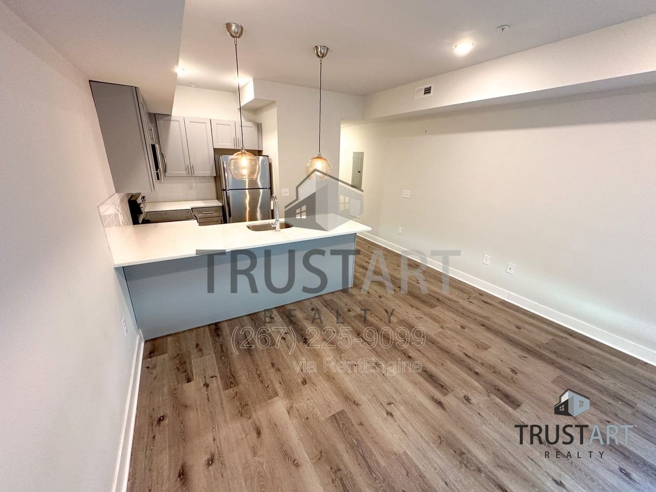 2127 N Front St #2 - Photo 5 of 14