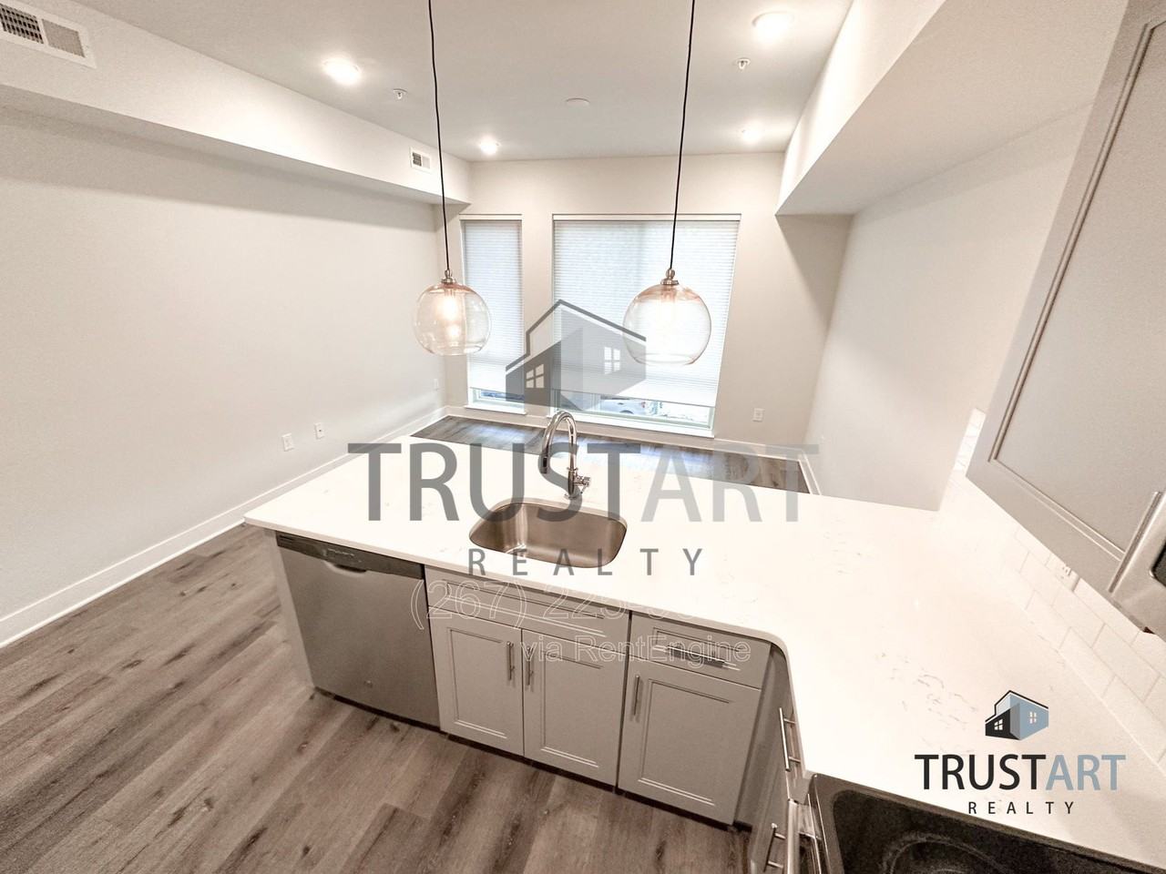 2127 N Front St #2 - Photo 6 of 14