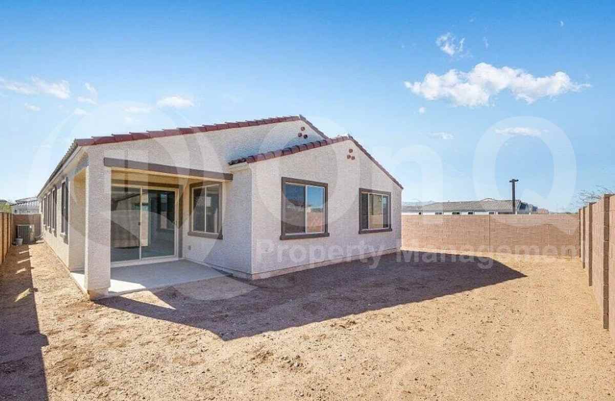 5336 W Rainwater Dr - Photo 6 of 35