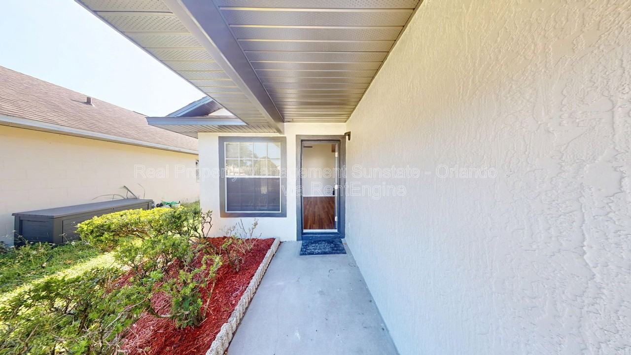 9719 Red Clover Ave - Photo 2 of 20