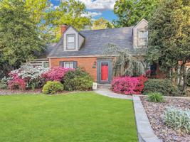 featured image of 9201 Fort Foote Rd