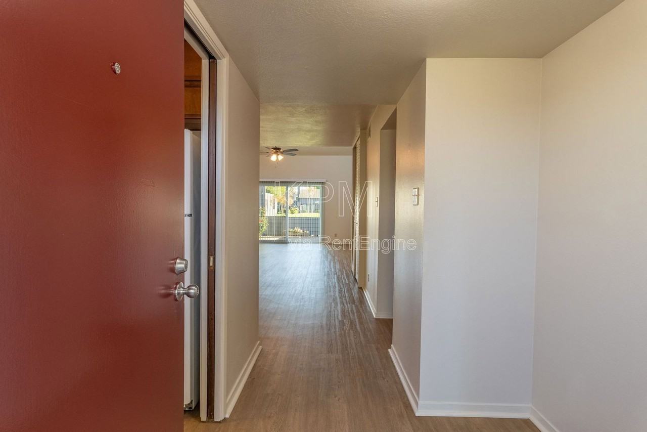 3630 Mill Springs Dr - Photo 3 of 22