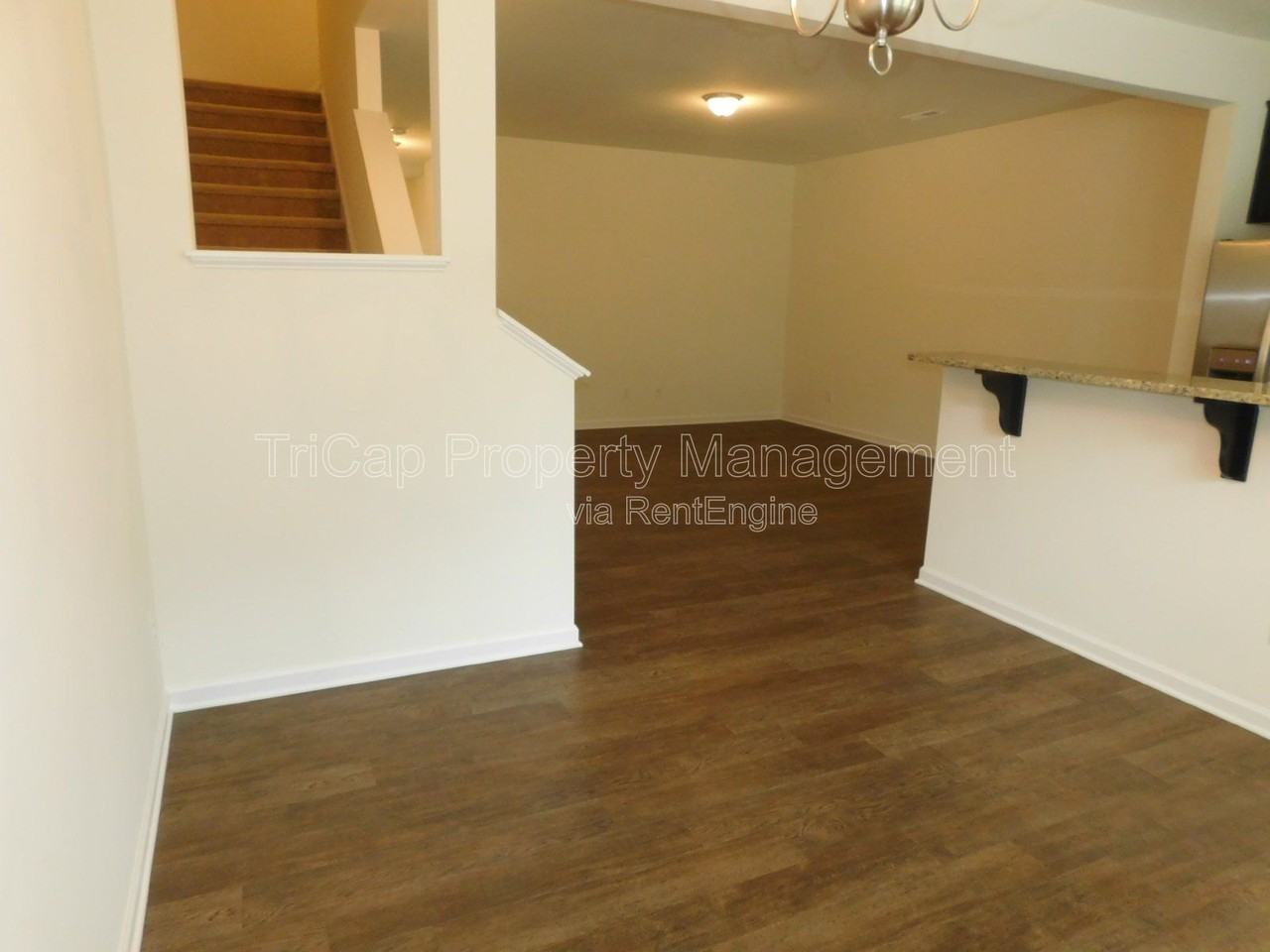 5041 Eagle Stone Ln - Photo 5 of 34