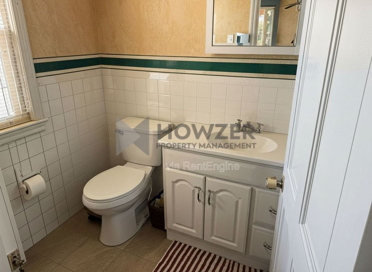 18 Crescent Dr - Photo 4 of 5