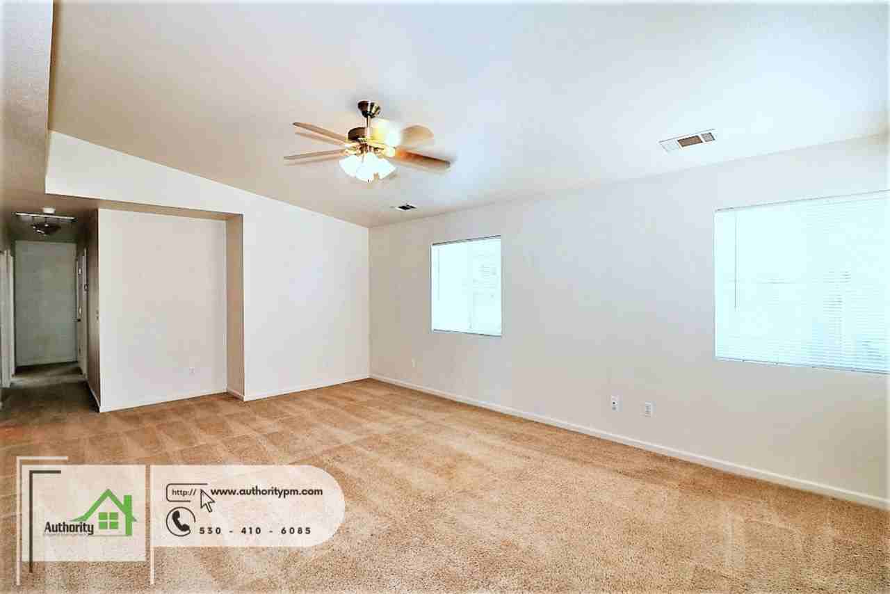 22375 Rio Alto Dr #B - Photo 6 of 21