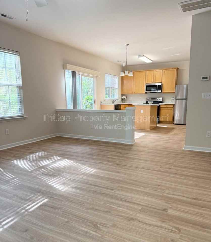 308 Willingham Rd - Photo 3 of 10