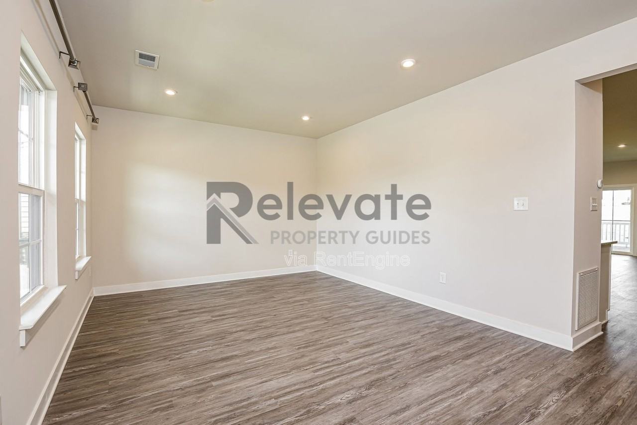 12330 Smith Grove Ct - Photo 6 of 29