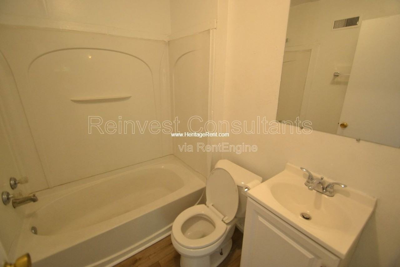 1788 Carll St - Photo 6 of 8